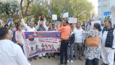 Photo of महोबा अपनी जनता पार्टी के जिला अध्यक्ष ने UCG के विरोध में सौंपा ज्ञापन