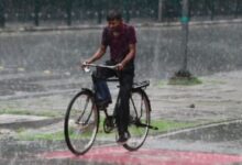 Photo of  दिल्ली-NCR में बदला मौसम का मिजाज, कई इलाकों में बारिश; येलो अलर्ट जारी