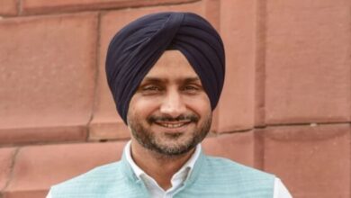 Photo of  ‘आप’ छोड़ते ही हरभजन सिंह की Z+ सिक्योरिटी वापस ली, मान सरकार का बड़ा एक्शन