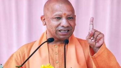 Photo of नोएडा में अब ओवरटाइम का मिलेगा डबल पैसा, योगी सरकार ने प्राइवेट कंपनियों पर कसा शिकंजा