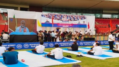 Photo of दिल्ली-एनसीआर में दिखा योग का उत्साह, लोगों ने अपनाया स्वस्थ जीवन का संकल्प