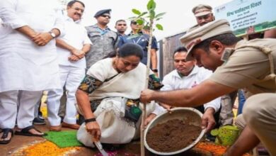 Photo of विश्व पर्यावरण दिवस पर CM गुप्ता की नई पहल, राजधानी में ‘मेगा प्लांटेशन ड्राइव’ की शुरुआत